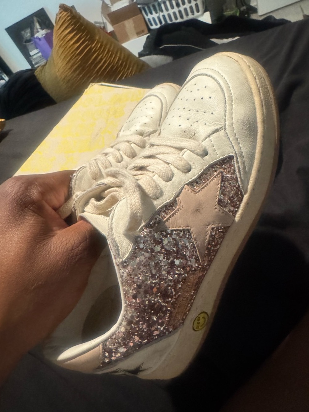 Golden Goose Kids Cream Sneakers with Rose Glitter Star